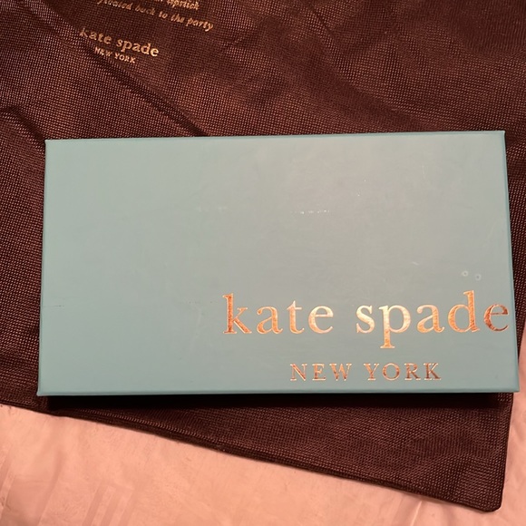 Kate Spade cream quilted handbag & matching wallet. Brand new! - Picture 8 of 15